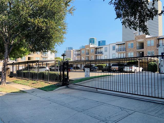 Building Photo - 1020 Texas St