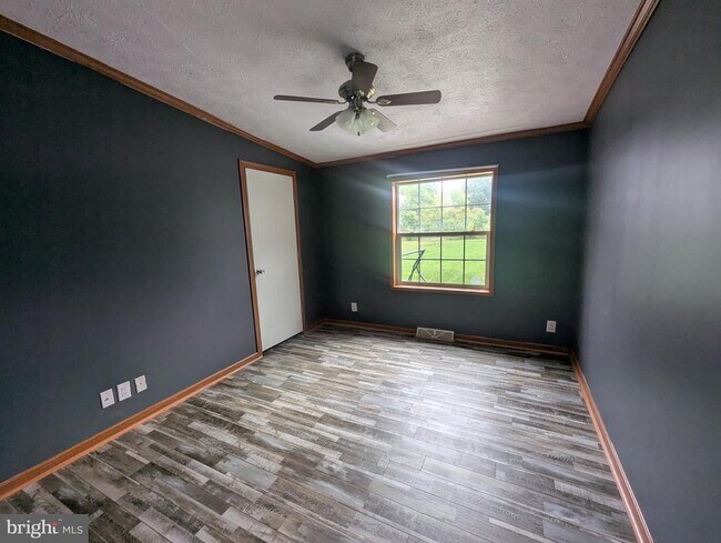 Building Photo - 6703 Westville Rd