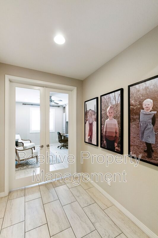 Building Photo - 22282 E Pickett Ct