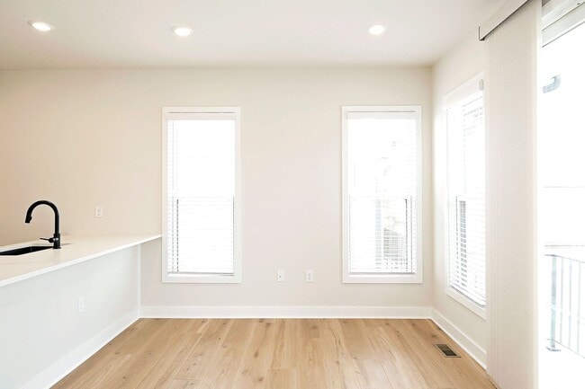 Building Photo - A Rare Find In Belmont - Brand New Apartme...