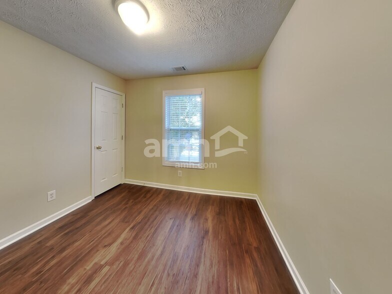 Building Photo - 3436 Friendship Farm Dr