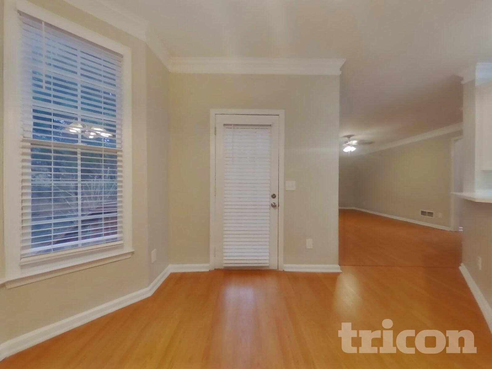 Building Photo - 1538 Fallen Leaf Dr SW