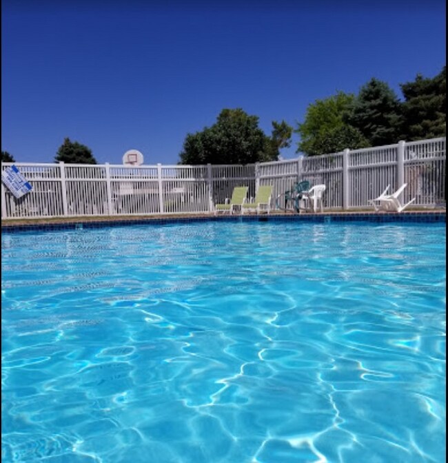 Building Photo - 4348 S 1100 W