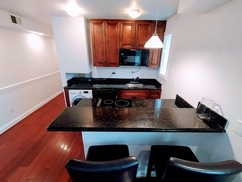 Kitchen - 1125 12th St NW
