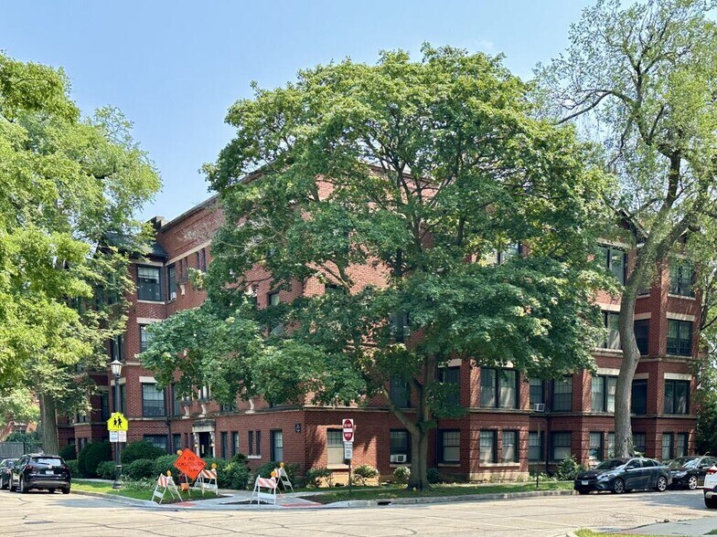 Primary Photo - 320 Lee St