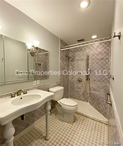Building Photo - 3124 S Wheeling Way