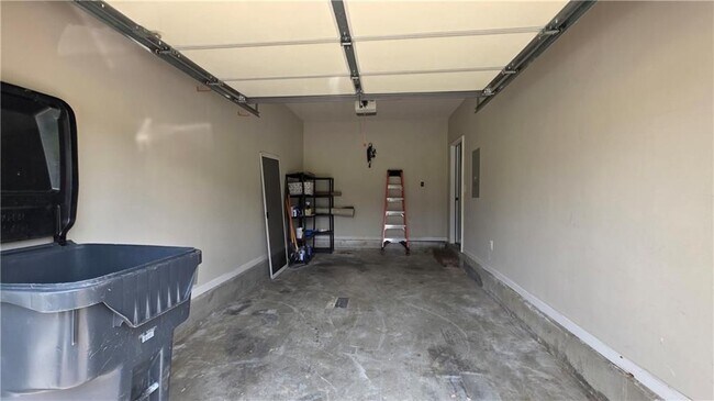 Building Photo - 3169 Milling Place