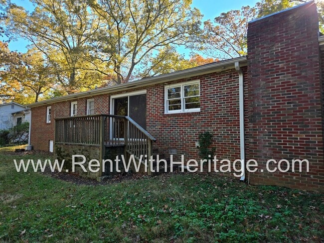 Building Photo - AWESOME RANCH HOME/ TOTAL ELECTRIC /2 LIVINGROOMS / ALMOST HALF ACRE / GREAT LOCATION/ POPULAR BR...