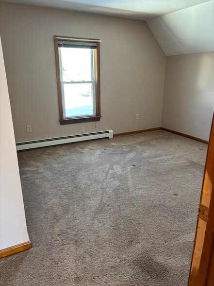 Living Room - 80 Carroll St