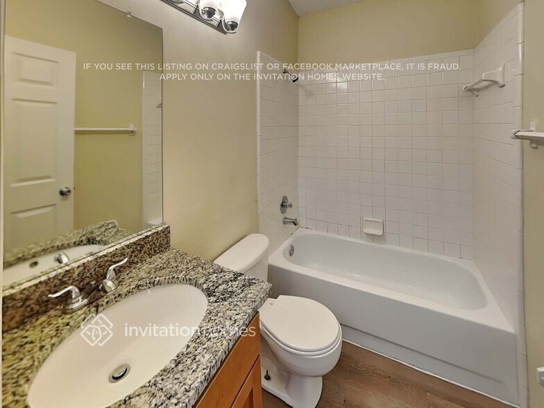 Building Photo - 472 Winding Oak Ln