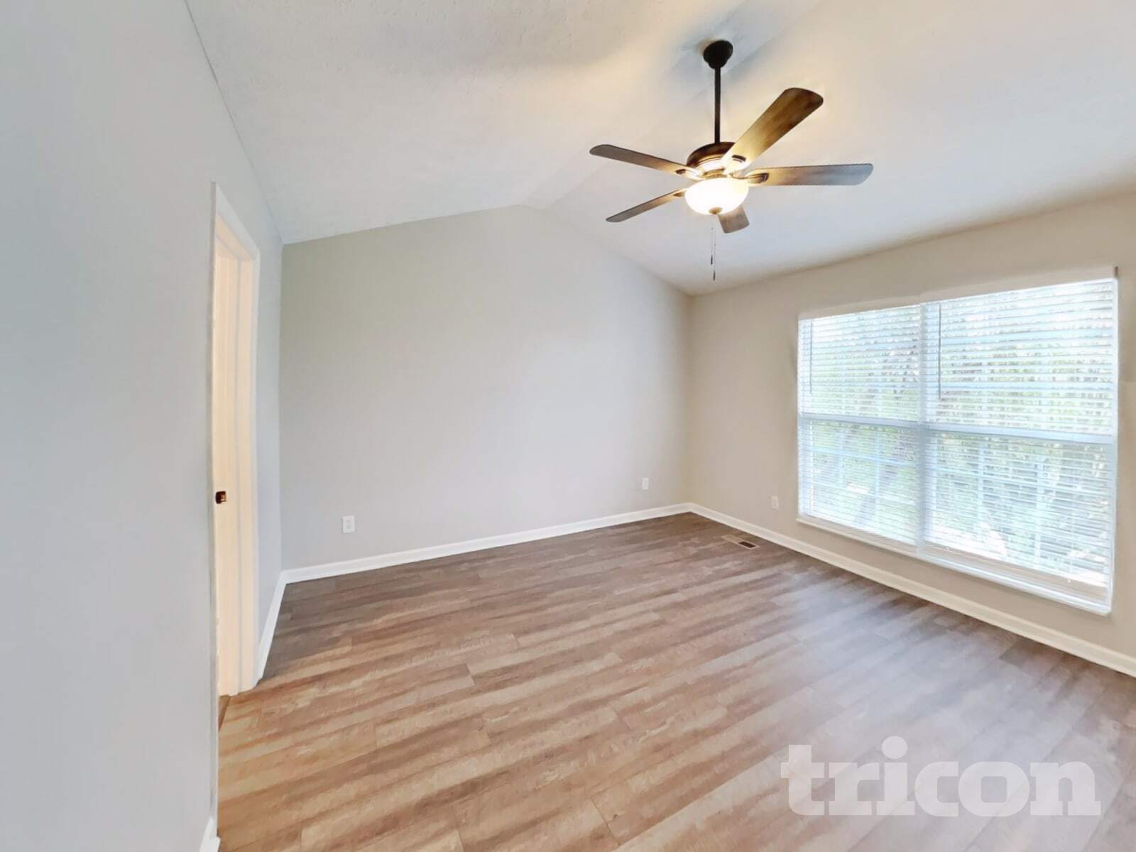 Building Photo - 154 Braxton Park Ln
