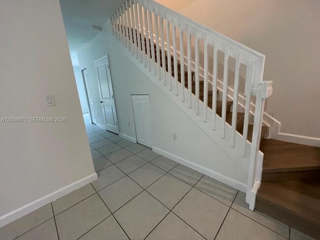 Building Photo - 11876 SW 245 Ter