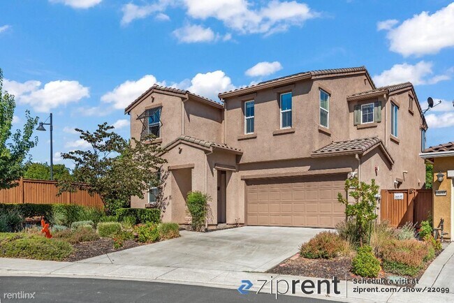 Building Photo - 5 br, 3.5 bath House - 5039 Osborne Circle...