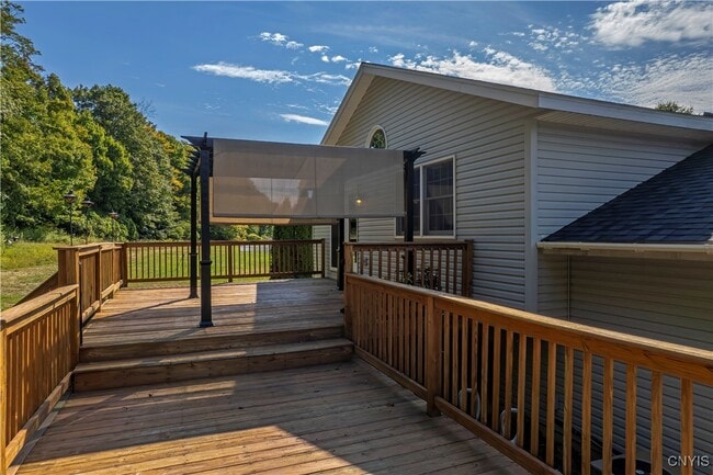 Building Photo - 58 Family Cir