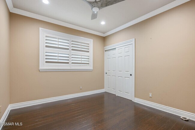 Building Photo - 2521 Sandycreek Dr