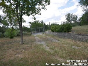Building Photo - 31230 Wildcat Dr