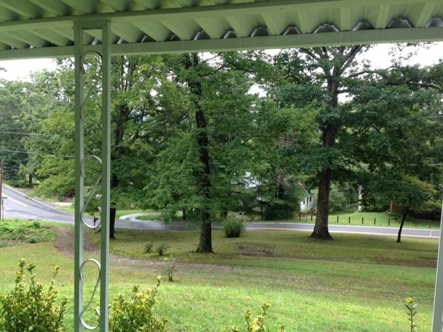 Building Photo - 560 Riceville Rd