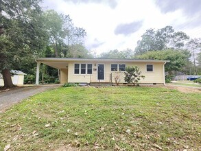 Building Photo - Great Location-Black Mountain Rental