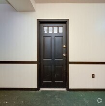 Building Photo - 500 Walnut St