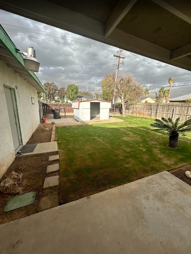 Building Photo - 7001 College Ave