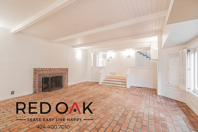 Building Photo - 2421 California Ave