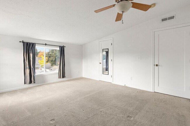 Building Photo - 4707 N Willamette Blvd