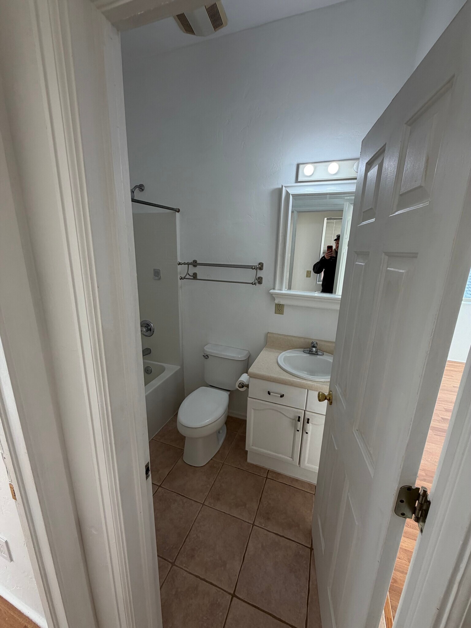 Building Photo - 310 First St