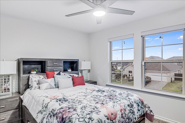 Building Photo - 7938 Fort Griffen Dr