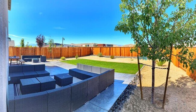 Building Photo - For Rent in Kiley Ranch – Bright, Spacious...