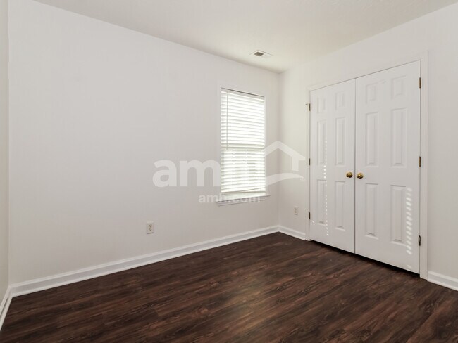 Building Photo - 9504 Huckabee Dr NE