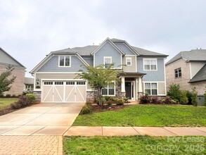Building Photo - 10112 Pinecroft Creek Ln