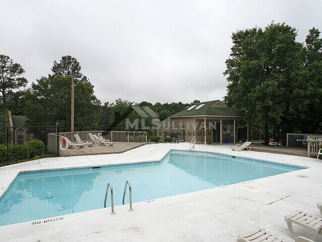 Building Photo - 3702 Chimney Ridge Pl