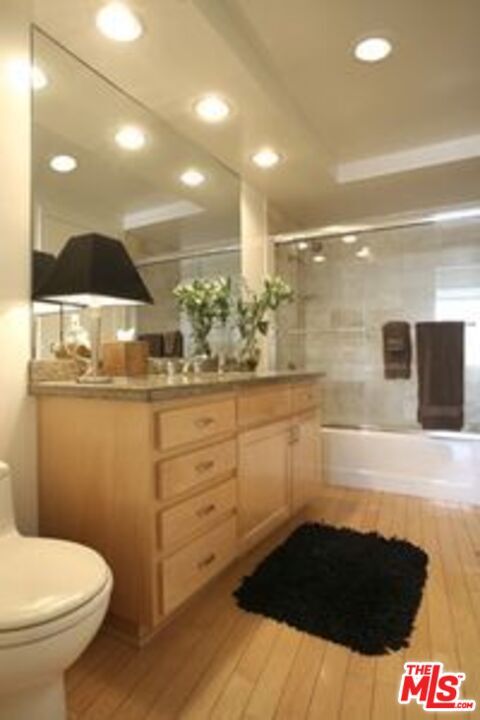 Building Photo - 4314 Marina City Dr