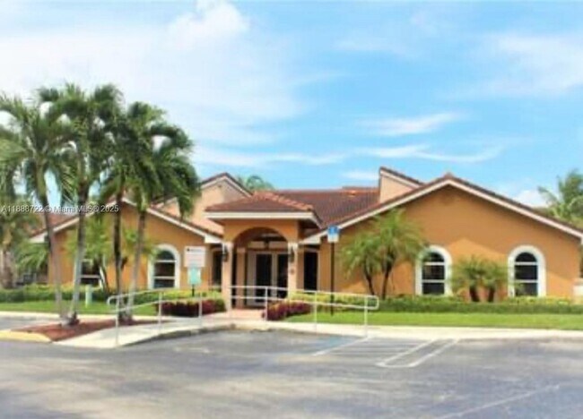 Building Photo - 8821 Wiles Rd