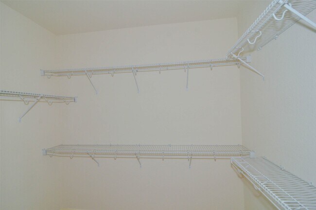 Building Photo - 5111 Peabody Hill Ln