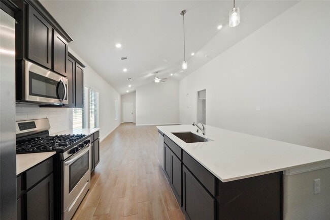 Building Photo - 25553 Prairie Clover Wy