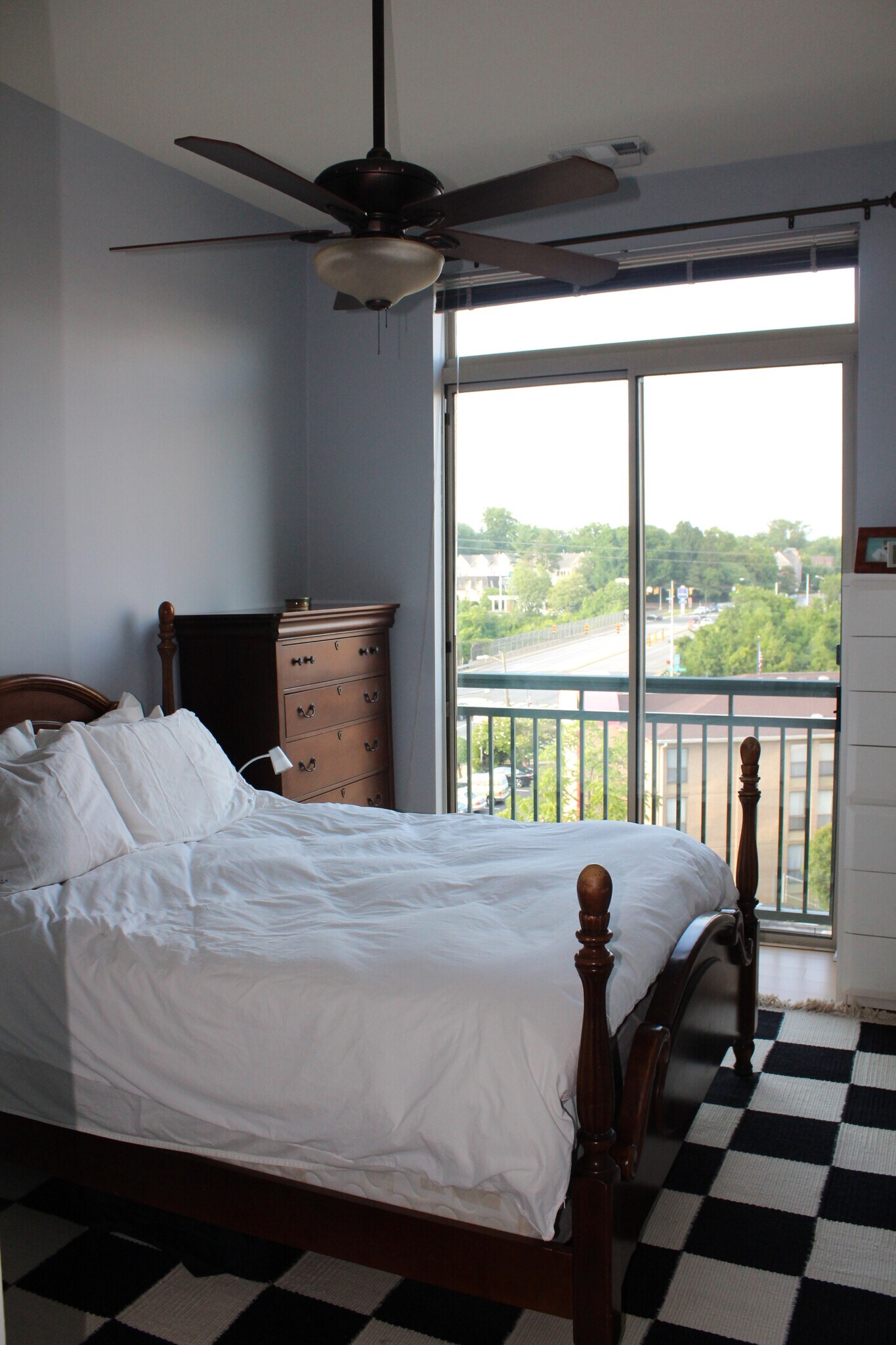 Building Photo - 2200 N Westmoreland St