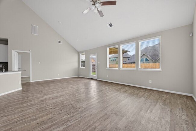 Building Photo - 3027 Sadie Ct