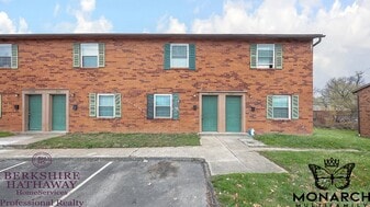 Building Photo - 3042 Sandridge Ave