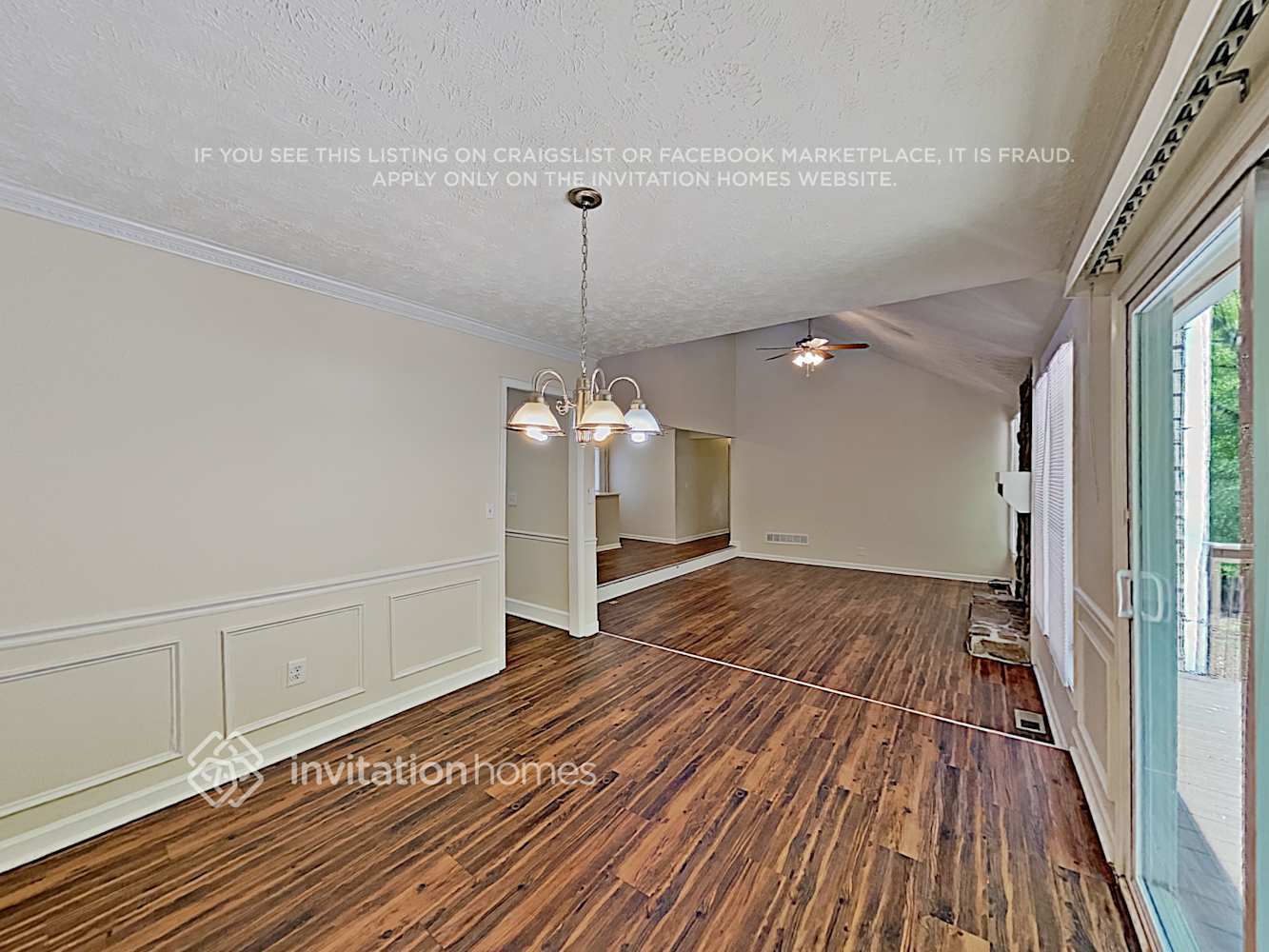 Building Photo - 4042 Maxanne Dr NW