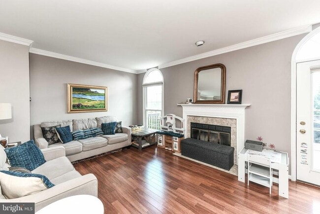 Building Photo - 21820 Leatherleaf Ct