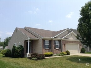 Building Photo - 34 Eastridge Dr