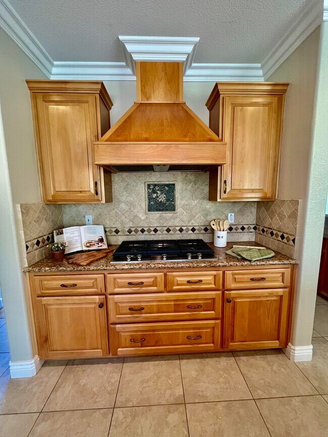 Building Photo - 3381 Black Oak Dr
