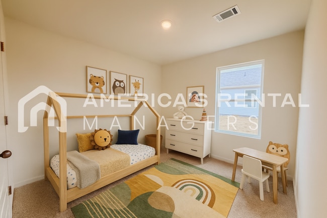 Building Photo - Coming Soon! Available to view NOW!!! Comfortable and Bright Tuscaloosa Home