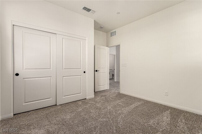 Building Photo - 12491 Madison Pk Pl