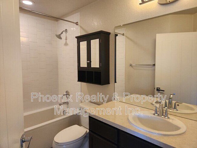 Building Photo - 589 Gallegos Cir