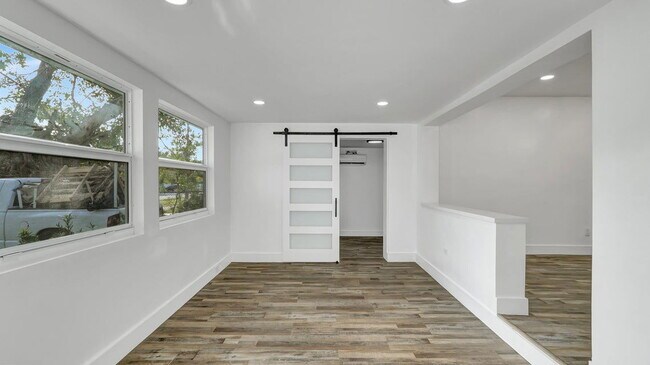 Building Photo - 11 NW 117th St