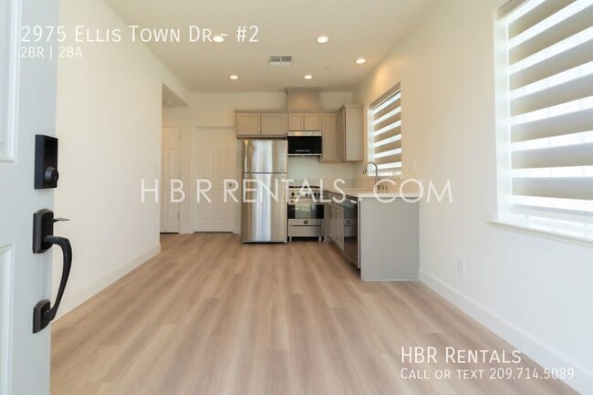 Building Photo - Ellis Community - Casita/Studio Full Kitch...