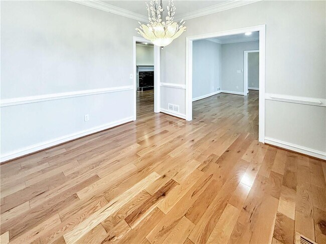 Building Photo - 4515 N Slope Cir