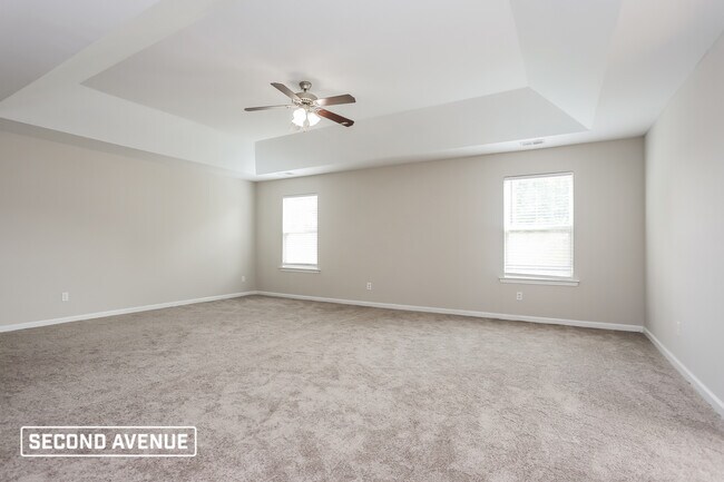 Building Photo - 233 Klinetop Dr